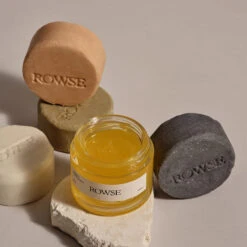 Nettoyant Visage Solide Orange & Centella Asiatica Peau Sèche -L:A Bruket || RMS Beauty || REN CLEAN SKINCARE Soldes 02 22 Encart Inspi ROWSE f92b45f9 6576 4ef2 9354 5b179073551a