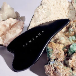 Gua Sha Peau D'Ange Corps -L:A Bruket || RMS Beauty || REN CLEAN SKINCARE Soldes 07 21 Sentara Encart Inspi4 TINY