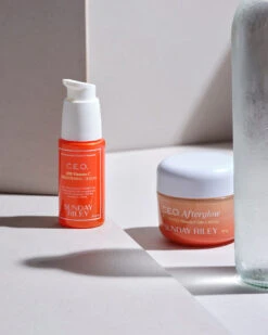 Sunday Riley C.E.O. Afterglow Vitamin C Crème Revitalisante -L:A Bruket || RMS Beauty || REN CLEAN SKINCARE Soldes 2023 06 OMC COUPDEFRAIS 1 Post e2187ae6 0cb8 46b7 95f1 7651f29526cd