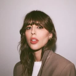 Bisou Balm Baume à Lèvres Teinté -L:A Bruket || RMS Beauty || REN CLEAN SKINCARE Soldes 230228 VFR SP 012 1950 3774FC D