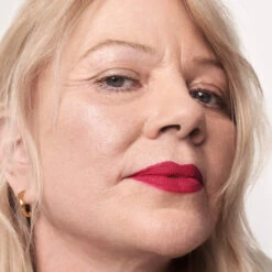 Petal Bouche Rouge à Lèvres Mat Sans Transfert -L:A Bruket || RMS Beauty || REN CLEAN SKINCARE Soldes 3vfr petal bouche coeur infidele carre