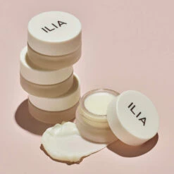 Lip Wrap Overnight Treatment Baume à Lèvres De Nuit -L:A Bruket || RMS Beauty || REN CLEAN SKINCARE Soldes ILIA 0000 Lip Wrap TowerSwatch