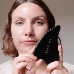 Gua Sha Peau D'Ange Corps -L:A Bruket || RMS Beauty || REN CLEAN SKINCARE Soldes Sans titre 7 491985a4 671d 4672 8d35 68cc54227832